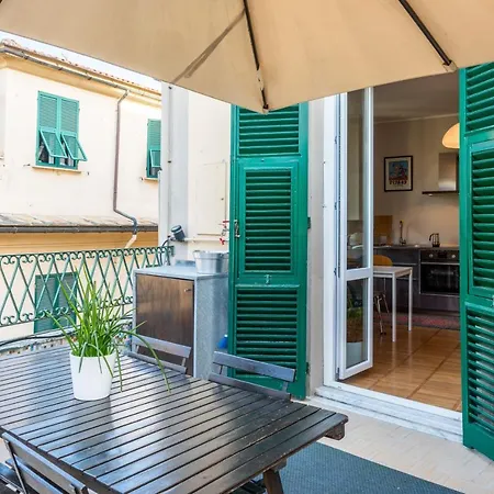 Guesthost - Bastione With Charming Terrace Daire *
